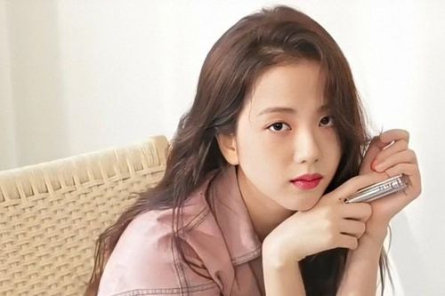 Mỹ nhân K-Pop là nàng thơ của mỹ phẩm cao cấp: Chị cả BLACKPINK đặc biệt nhất vì điều này