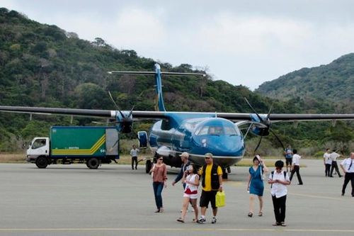 Cạnh tranh bay Côn Đảo nóng lên, giá vé chỉ còn 1,6 triệu đồng