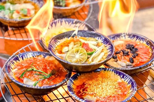 Hàu 24 vị và loạt món hải sản hút khách ở TP.HCM