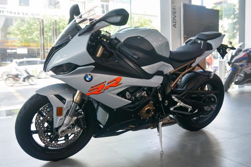 Chi tiết BMW S 1000 RR Hockenheim Silver Metallic tại Việt Nam