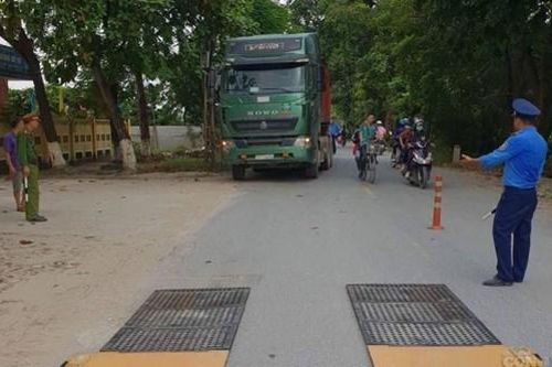 Cần thiết lắp đặt trạm cân tự động trên các tuyến đường trọng điểm ở Hà Nội