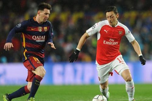 Messi bị phớt lờ ở đội hình trong mơ của Mesut Oezil