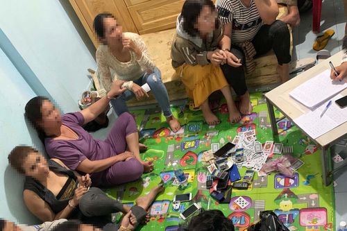 Triệt phá 2 ổ đánh bạc do phụ nữ cầm đầu