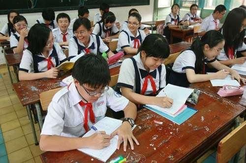 NXB Giáo dục Việt Nam: Nhận phản ánh tình trạng thiếu sách, giá cao qua đường dây nóng