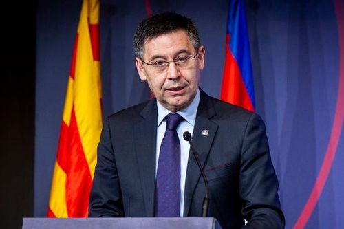Hơn 7.000 hội viên đòi phế truất Chủ tịch Barca