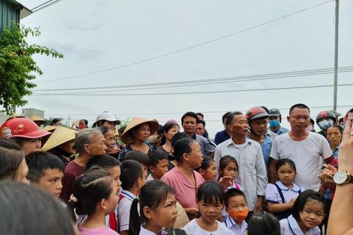 Thanh Hóa: Giữ nguyên 2 điểm trường, học sinh tiếp tục đi học