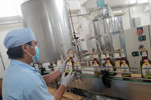 Nghiên cứu sản phẩm từ mật ong chinh phục người tiêu dùng