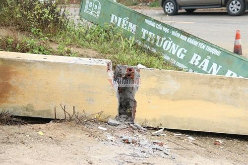 Nguyên nhân nào dẫn tới vụ sập cổng trường khiến 3 học sinh tử vong?
