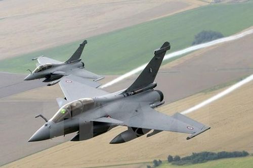 Ấn Độ chính thức tiếp nhận lô máy bay chiến đấu Rafale đầu tiên của Pháp