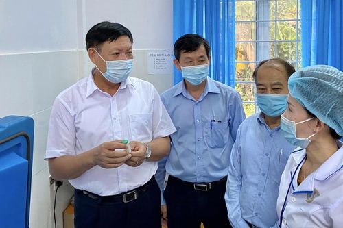 Thứ trưởng Bộ Y tế Đỗ Xuân Tuyên: Không để xuất hiện 'vùng lõm' trong tiêm chủng bạch hầu