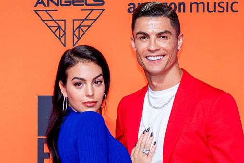 Georgina Rodriguez: 'Cô bé lọ lem' và tình yêu sét đánh với 'Hoàng tử' Cristiano Ronaldo