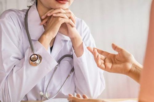 Giải đáp thắc mắc sùi mào gà có tự khỏi được không?