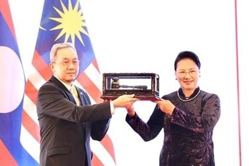 Thúc đẩy đoàn kết, hiểu biết, hợp tác giữa các Nghị viện các nước ASEAN