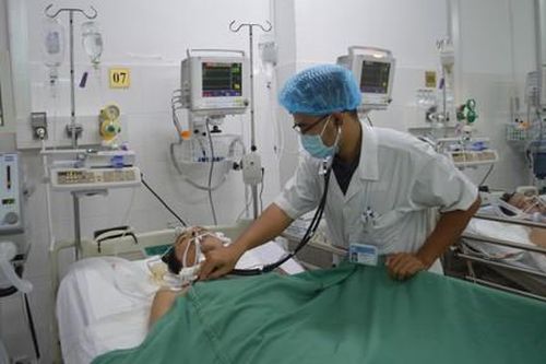 Thoát 'lưỡi hái tử thần' nhưng không có tiền thanh toán viện phí