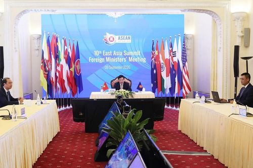 Ngoại trưởng các nước Đông Á kêu gọi ASEAN và Trung Quốc sớm hoàn tất COC