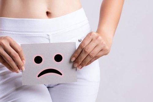 Chị em không nên chủ quan với những dấu hiệu cảnh báo căn bệnh phụ khoa ảnh hưởng tới 45% phụ nữ