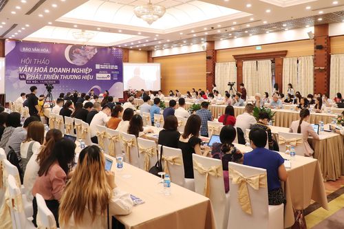 80% DN khởi nghiệp nghĩ phải có tiền mới làm được thương hiệu