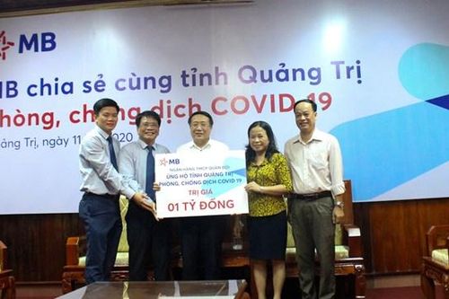 Quảng Trị: Ngân hàng TMCP Quân đội ủng hộ 1 tỷ đồng phòng, chống dịch