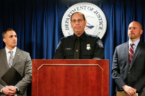 Ổ cứng bị xóa và cuộc rượt đuổi của FBI với nghiên cứu sinh Trung Quốc