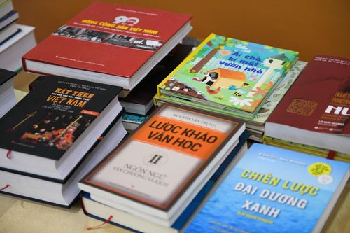 Giải thưởng Sách Quốc gia được chấm theo quy trình chặt chẽ