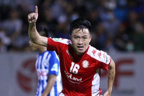 HLV Chung Hae-seong: 'Sao phải bỏ cuộc khi thua 2 bàn?'