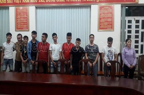 Đột kích sới bạc sát phạt nhau dưới hình thức 'xóc đĩa', khống chế 15 con bạc
