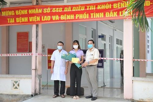 Đắk Lắk: Bệnh nhân mắc COVID-19 cuối cùng được xuất viện