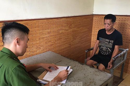 Khởi tố 'nghịch tử' hành hung mẹ sau khi uống rượu say