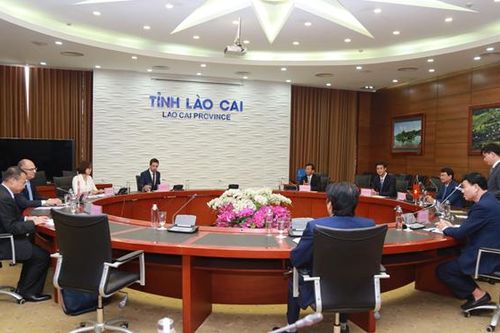 Chủ tịch UBND tỉnh Đặng Xuân Phong tiếp Đại sứ Đan Mạch