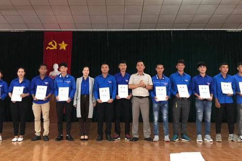 154 học viên hoàn thành lớp tập huấn cán bộ Đoàn, Hội