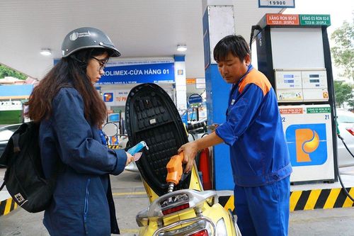 Xăng dầu đồng loạt giảm giá từ 15h ngày 11/9