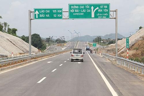 Đẩy nhanh giải phóng mặt bằng, sớm khởi công cao tốc Bắc - Nam