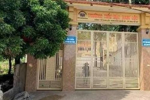 Nghệ An: Sập tường cạnh cổng trường, một học sinh lớp 5 tử vong
