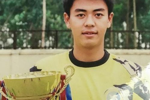 Chàng rể 'Về nhà đi con' tiếc nuối vì phải giã từ nghiệp 'quần đùi áo số'