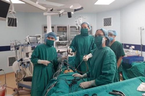 Cứu thai phụ chửa ngoài tử cung thoát khỏi tình trạng chảy máu ồ ạt