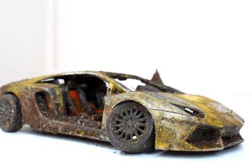 Phục chế mô hình xe Lamborghini Aventador
