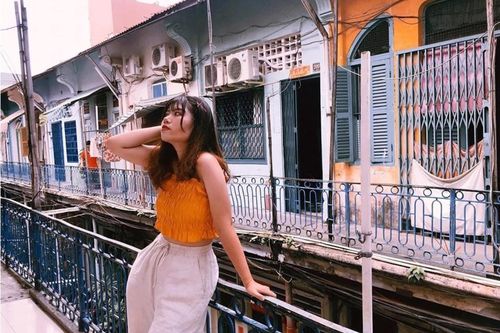 'Du khách đến chụp ảnh, hành xử như nhà này vô chủ'
