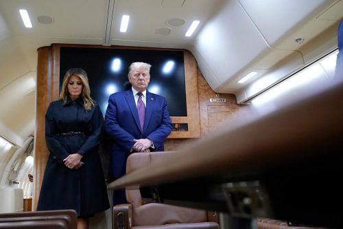 Ông Trump mặc niệm nạn nhân vụ khủng bố 11/9 trên Không lực Một