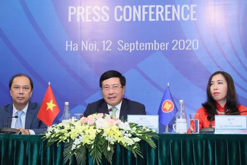 ASEAN không muốn kẹt trong cạnh tranh nước lớn