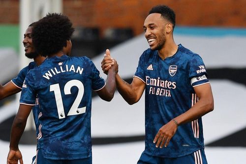 Arsenal thắng tưng bừng trận mở màn Ngoại hạng Anh