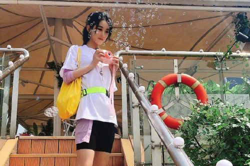 Triệu Lệ Dĩnh khoe nhan sắc tuyệt vời với một lúc 18 tấm ảnh