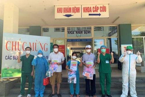 Thêm 8 người ở Đà Nẵng, Quảng Nam khỏi COVID-19