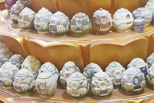 Hơn 400 hũ tro cốt ở chùa Kỳ Quang 2 được nhận diện