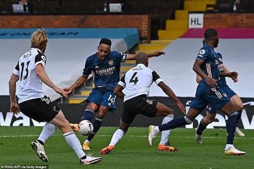 Arsenal thắng tưng bừng trận mở màn Premier League, Than Quảng Ninh gặp Viettel ở bán kết Cúp quốc gia