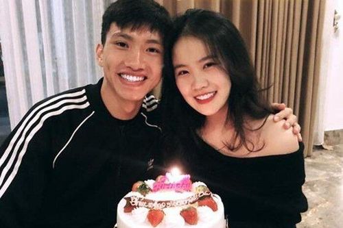 Bạn gái Văn Hậu khẳng định độc thân, cặp đôi thực sự đã chia tay?