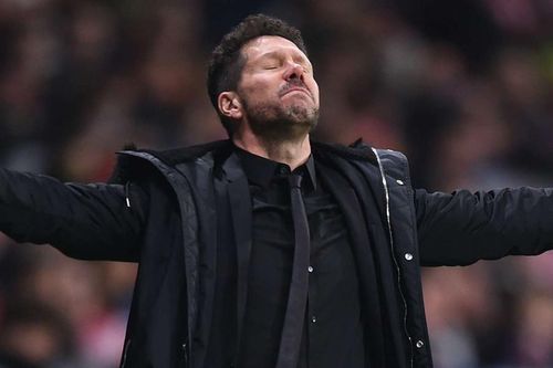 HLV Diego Simeone trở thành nạn nhân của COVID-19