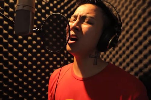 Sau 'Hoa nở không màu', Hoài Lâm lại gây sốt khi hát nhạc phim