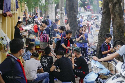 Người dân Hà Nội vẫn chủ quan, vi phạm về phòng dịch COVID-19