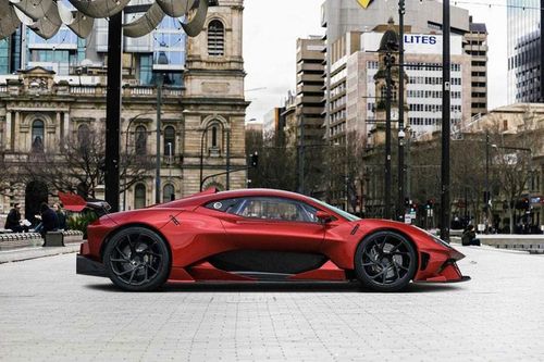 Khám phá xe V8 hút khí tự nhiên mạnh nhất thế giới