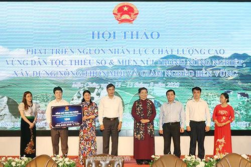 Phát triển nguồn nhân lực chất lượng cao vùng đồng bào dân tộc thiểu số và miền núi